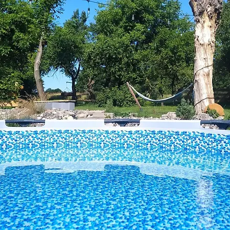 Panorama Raclawicka Basen Villa Janowiczki